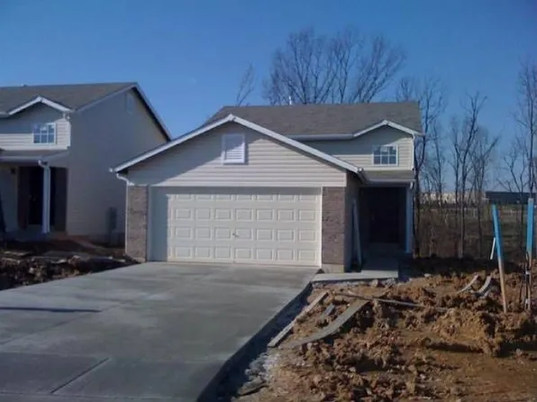 205 Sorrento Ln, Wentzville, MO 63385