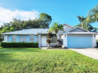 1626 SW Bascom Ave, Port Saint Lucie, FL 34953
