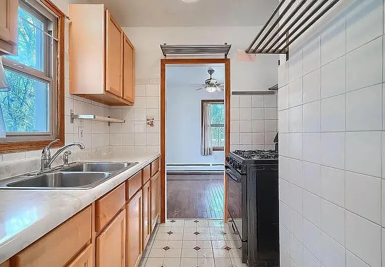 2383 S Williams St — Photo 12