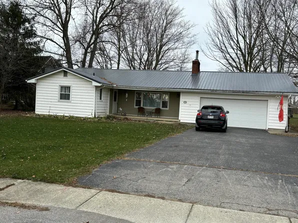 580 Lake Ave, Lakeview, OH 43331