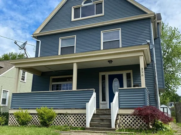 326 E Liberty St, Girard, OH 44420