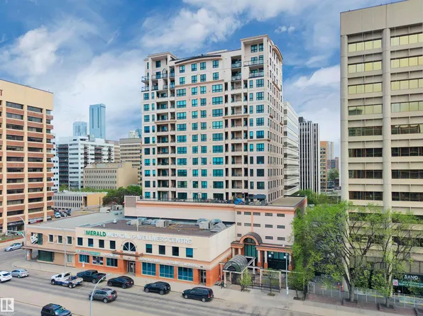 9939 109th St NW #1103, Edmonton, AB T5K 1H6