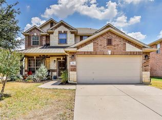516 Angela Ln, Euless, TX 76039