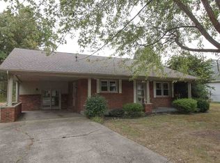 950 Smith Ave, Paducah, KY 42003