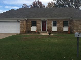 802 Woodlawn St, Blackwell, OK 74631