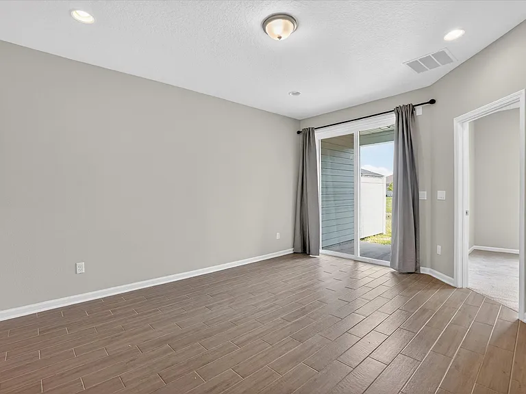 698 Cherry Elm Dr — Photo 29