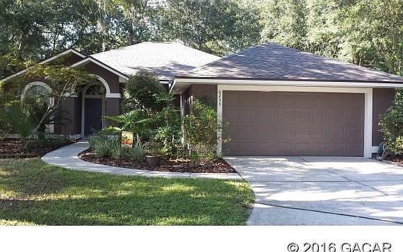 Likenew home on culdesac
