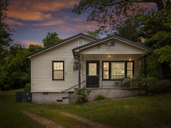 1300 Park City Rd, Rossville, GA 30741