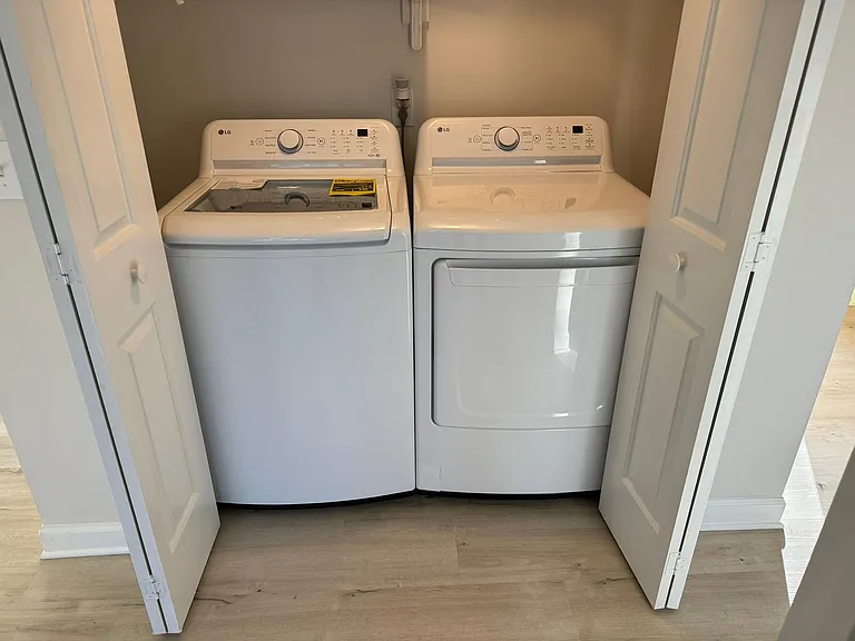 New washer and dryer included