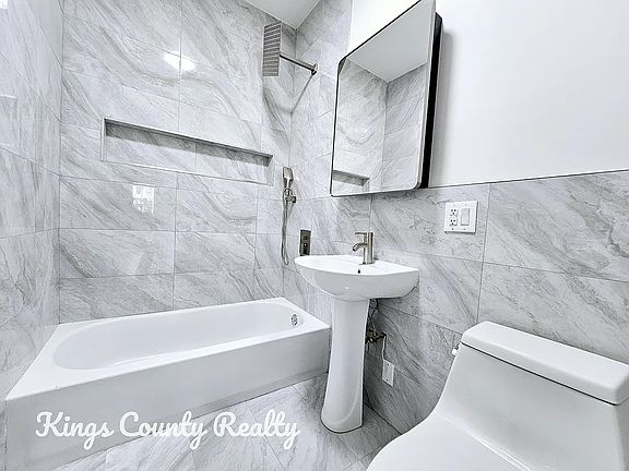 5th image of 183 Chauncey St #1C