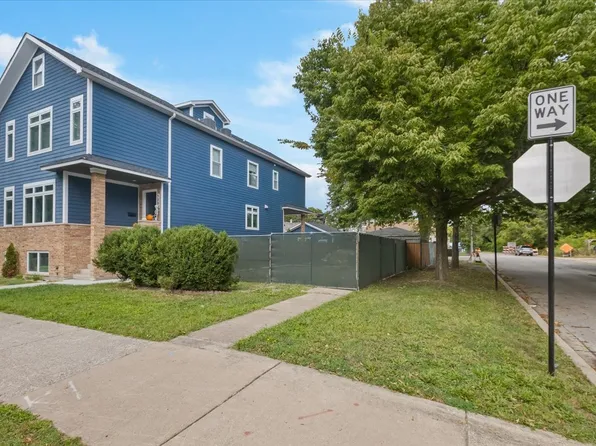 5000 W Argyle St, Chicago, IL 60630