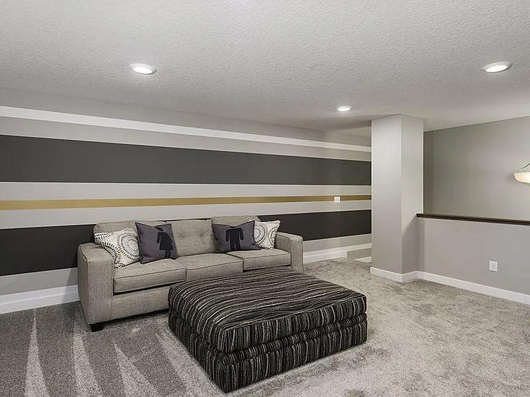 8051 Abercrombie Ln — Photo 7