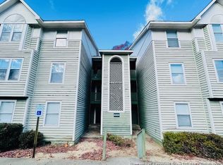 6800 Willowbrook Dr APT 4, Fayetteville, NC 28314