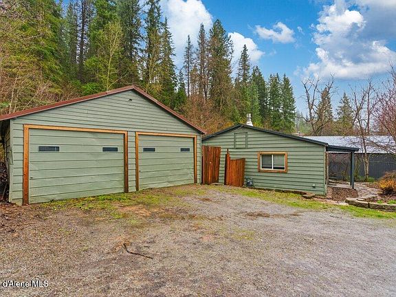 3rd image of 446 Weir Gulch Rd