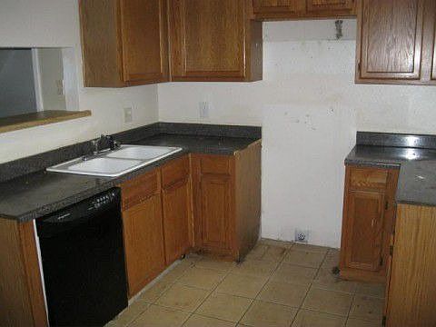 5th image of 3801 14th St APT 2102