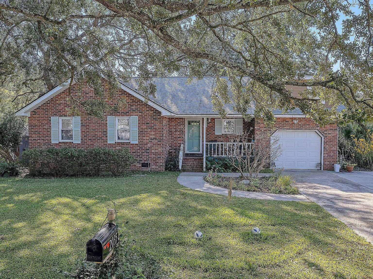 2035 Coker Ave, Charleston, SC 29412 MLS 23026122 Zillow