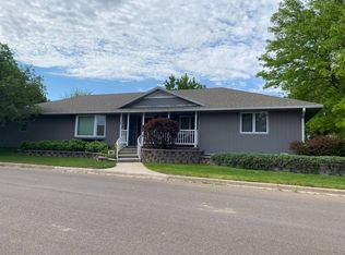 203 E 1st St, Saint Francis, KS 67756