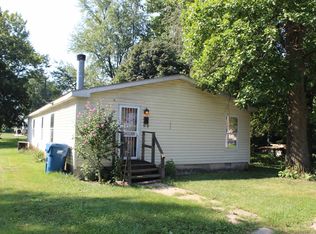 406 W North St, Boswell, IN 47921
