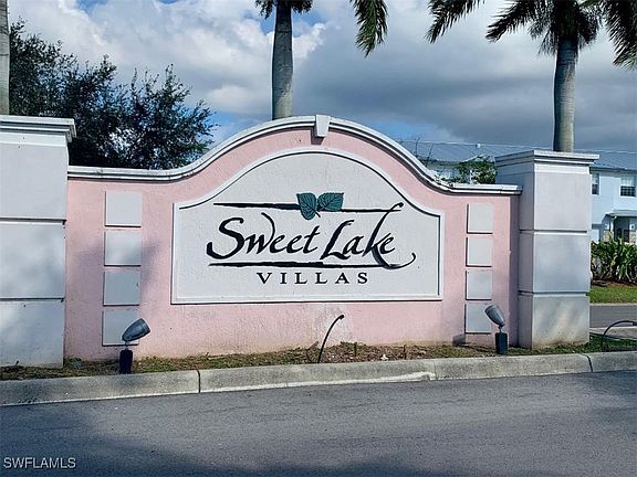 2nd image of 828 Sweet Lake Cir
