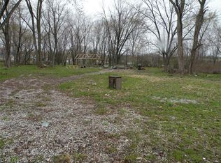7364 Pearl Rd, Middleburg Heights, OH 44130