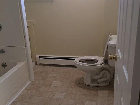 5th image of 25 Tobey Ave