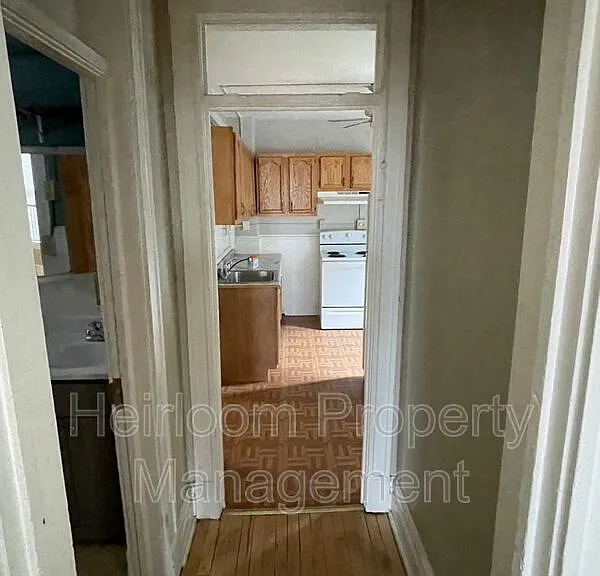 2617 W 3rd St #2 — Photo 10
