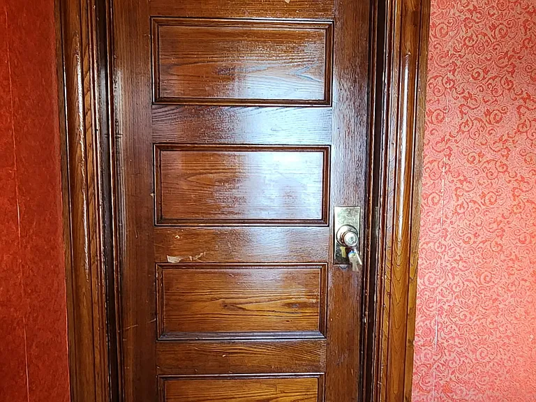 46 Lagrange Ave — Photo 1