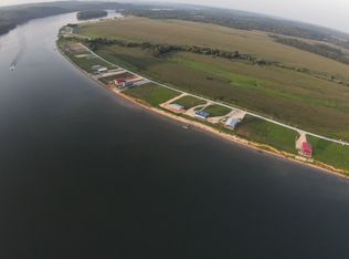 787 Hardin Bottom River Rd, Clifton, TN 38425