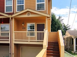 11750 SE Pine St, Portland, OR 97216