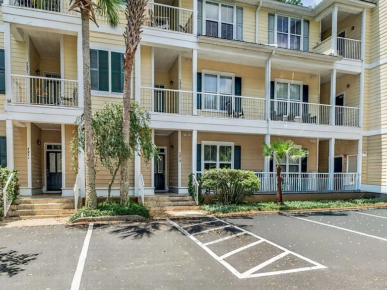 7212 Indigo Palms Way — Photo 2