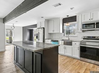 39006 Camp Dr, Prairieville, LA 70769