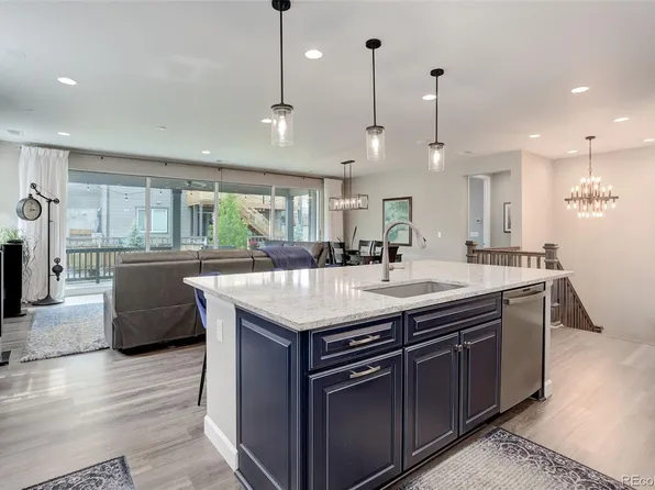 6899 Petunia Place, Castle Rock, CO 80108