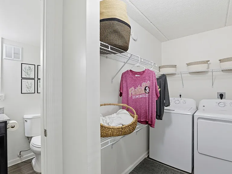 Enjoy the Convenience of an In-Unit Washer and Dryer at Legacy Student Living