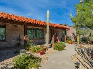 7945 E Cloud Rd, Tucson, AZ 85750