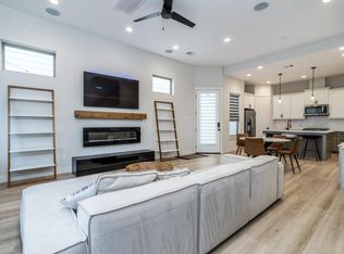 5355 Creekmont Oaks Ln, Houston, TX 77091