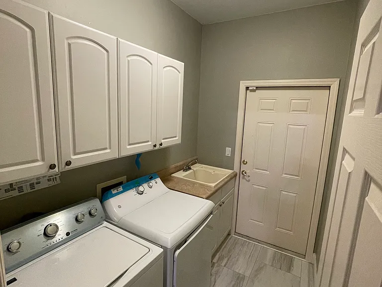 4728 Orchard Ln — Photo 13