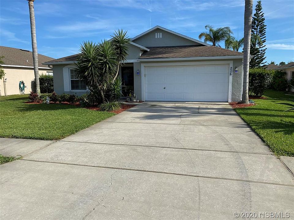 1st image of 216 Oak Branch Dr