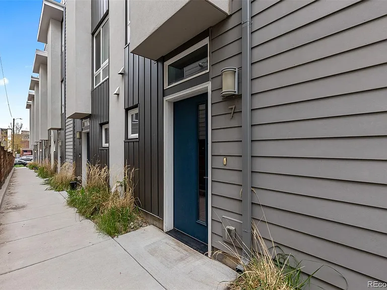 2725 W 25th Ave #7 — Photo 5