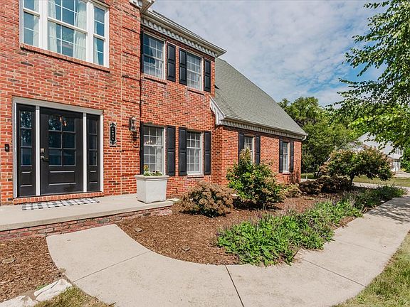 2nd image of 16036 Inverrary Ln