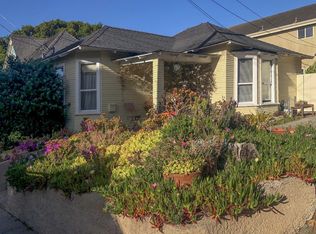 313 & 315 11th St, Pacific Grove, CA