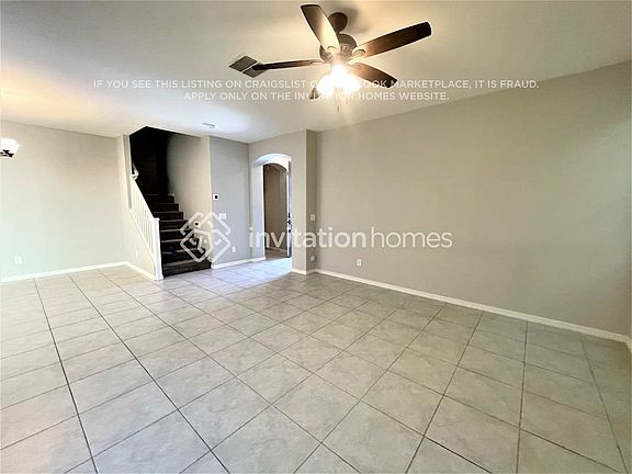 5th image of 3711 E Galveston St