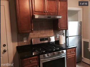 15 Hewlett St, Roslindale, MA 02131