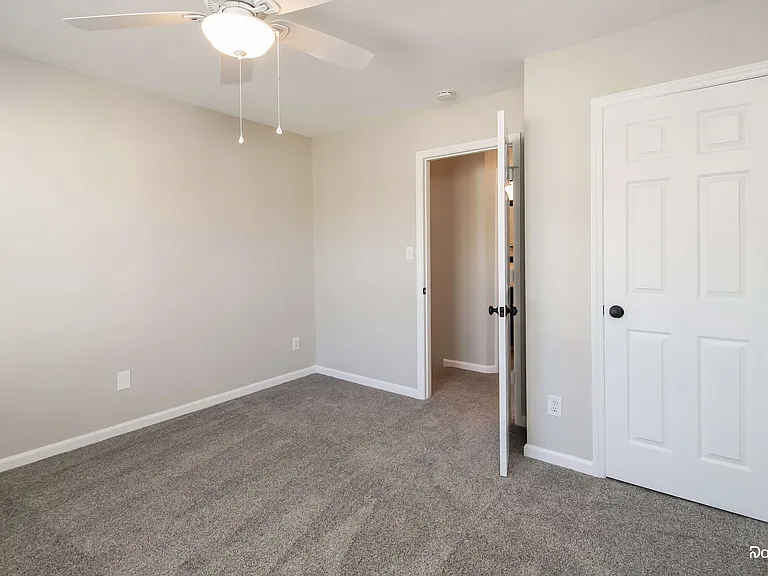 22 Brackenwood Ct — Photo 11