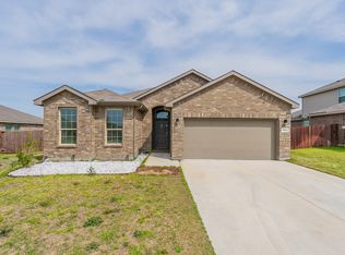 404 Regatta Ln, Azle, TX 76020
