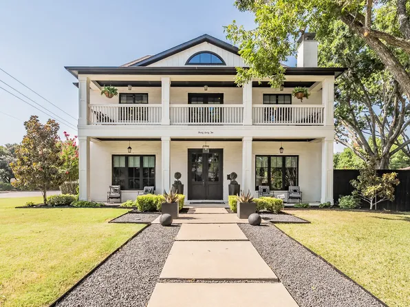 3062 Primrose Ln, Farmers Branch, TX 75234