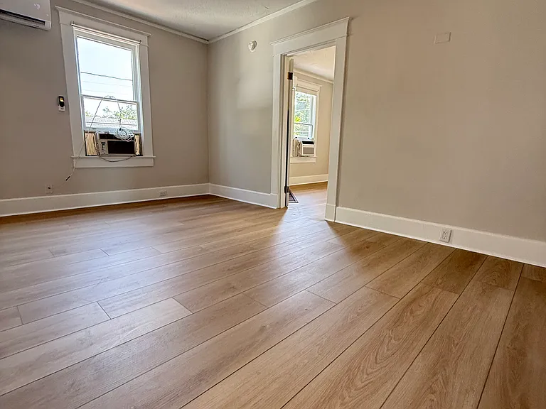 816 2nd St N #3 — Photo 5