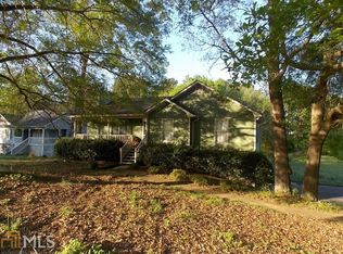 12 Lakeview Ct, Cartersville, GA 30120