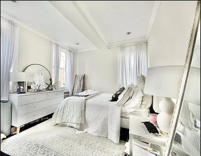 448 W 19th St #PHB — Photo 2