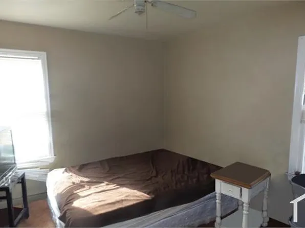19445 Pierson St, Detroit, MI 48219