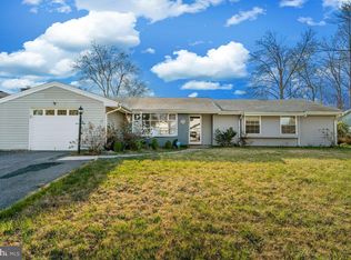 5435 Lucy Dr, Waldorf, MD 20601